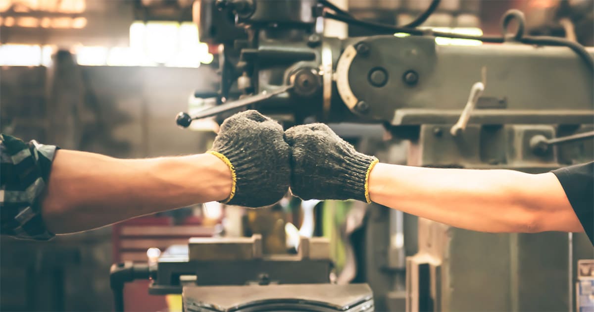 One Supplier or Five? Why Single-Source Contract Manufacturing Services Win Large, Complex Builds